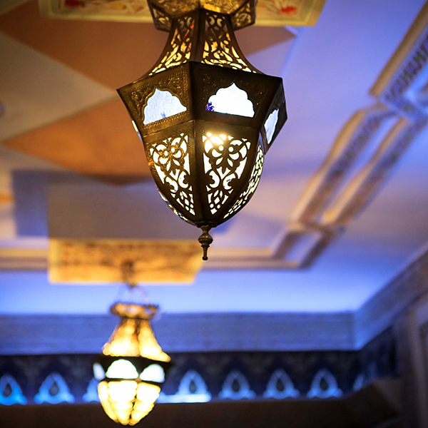 photo-restaurant-table-marocaine